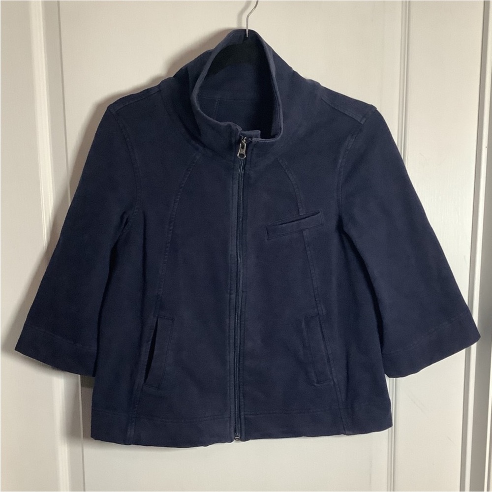 Lululemon Athletica cropped zip front swing style cardigan
